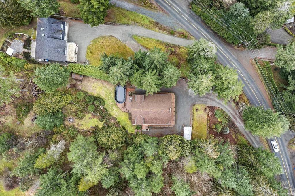 Chalet Style Cottage Near Shawnigan Lake Extérieur photo